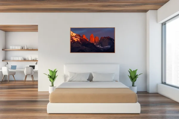 Quadro Fine Art –  The First Light Over the Tower - Imagem 4