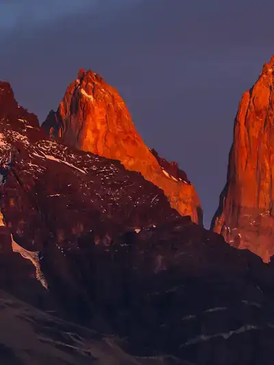 Quadro Fine Art –  The First Light Over the Tower